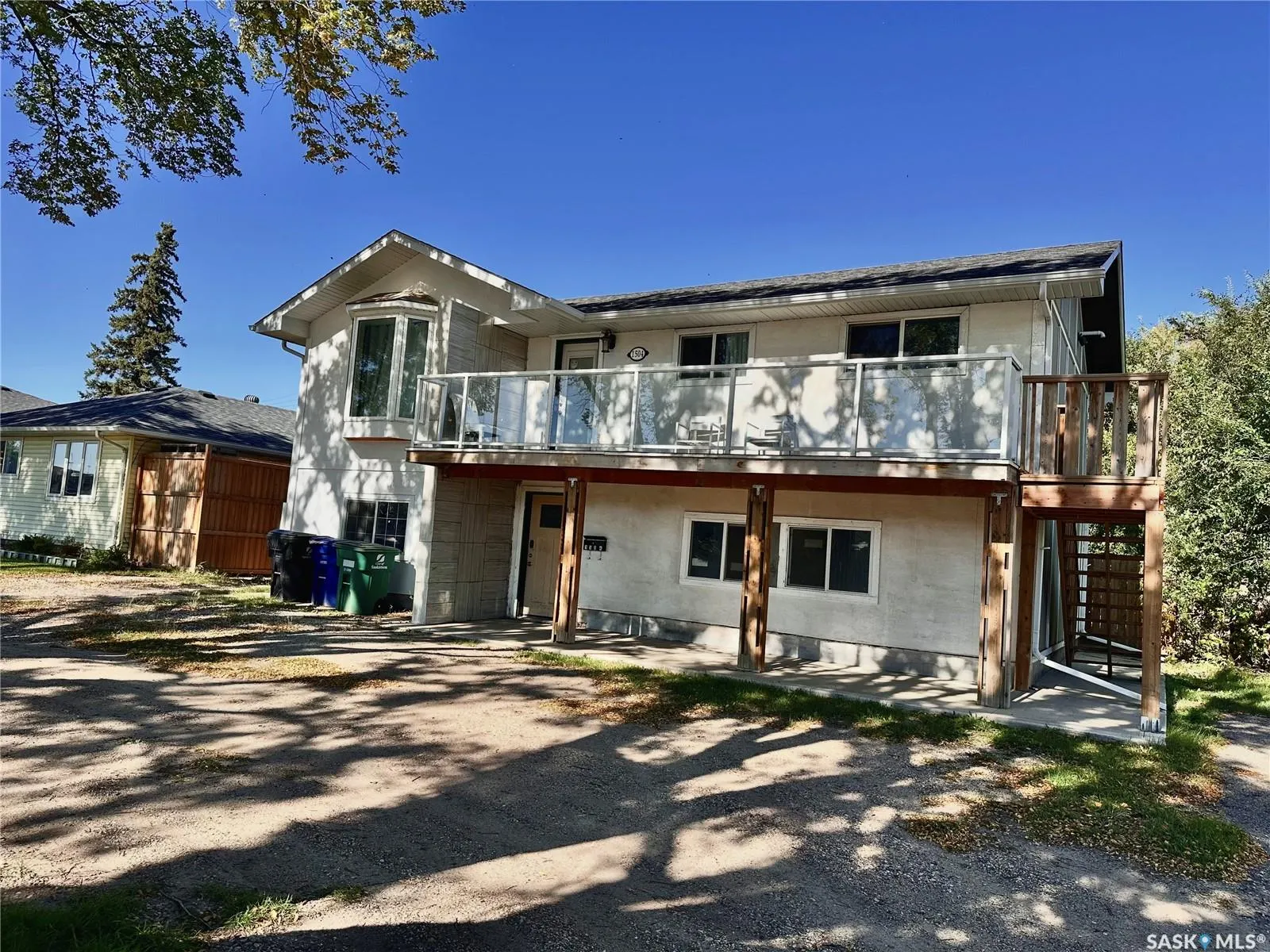 1504 33rd STREET W