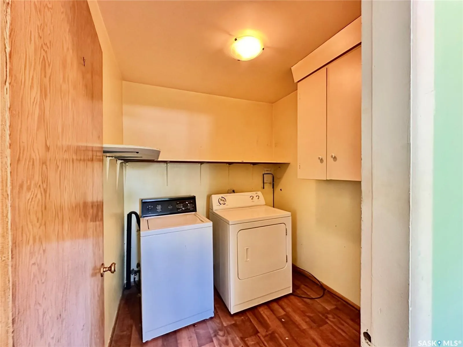 1504 33rd STREET W