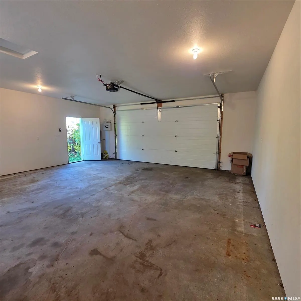 1731 Centennial CRESCENT