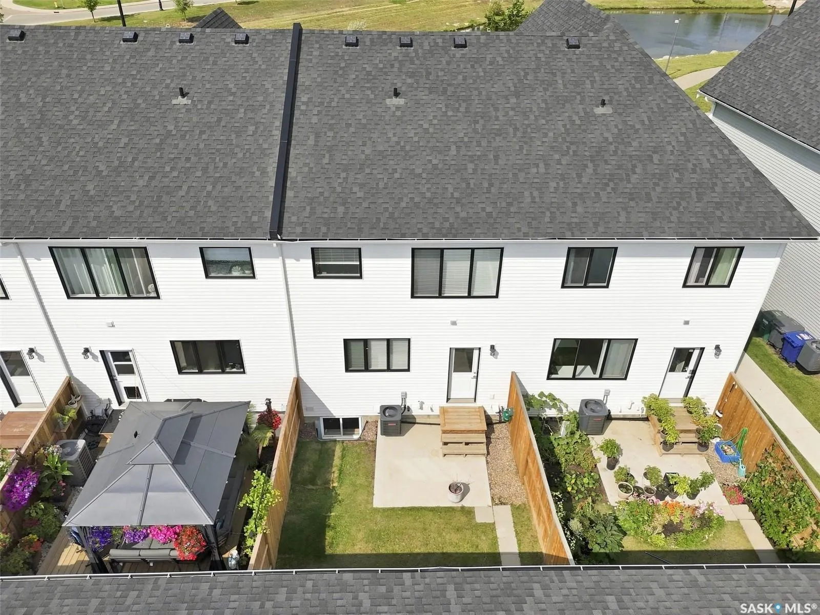 3043 Brighton COMMON