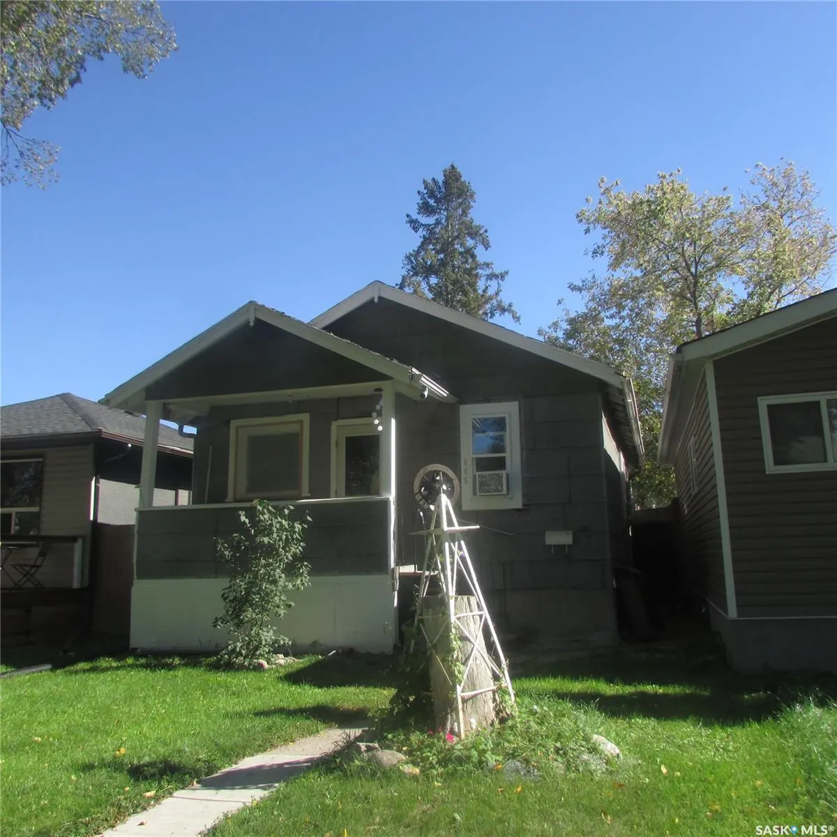 845 Princess STREET