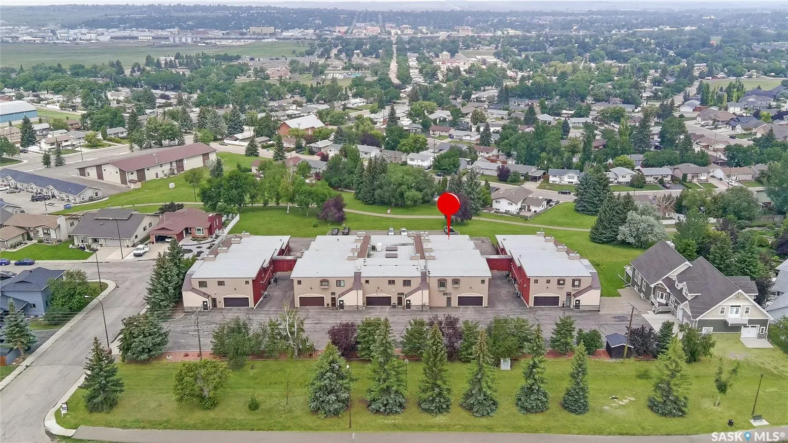 275 Alpine CRESCENT #8