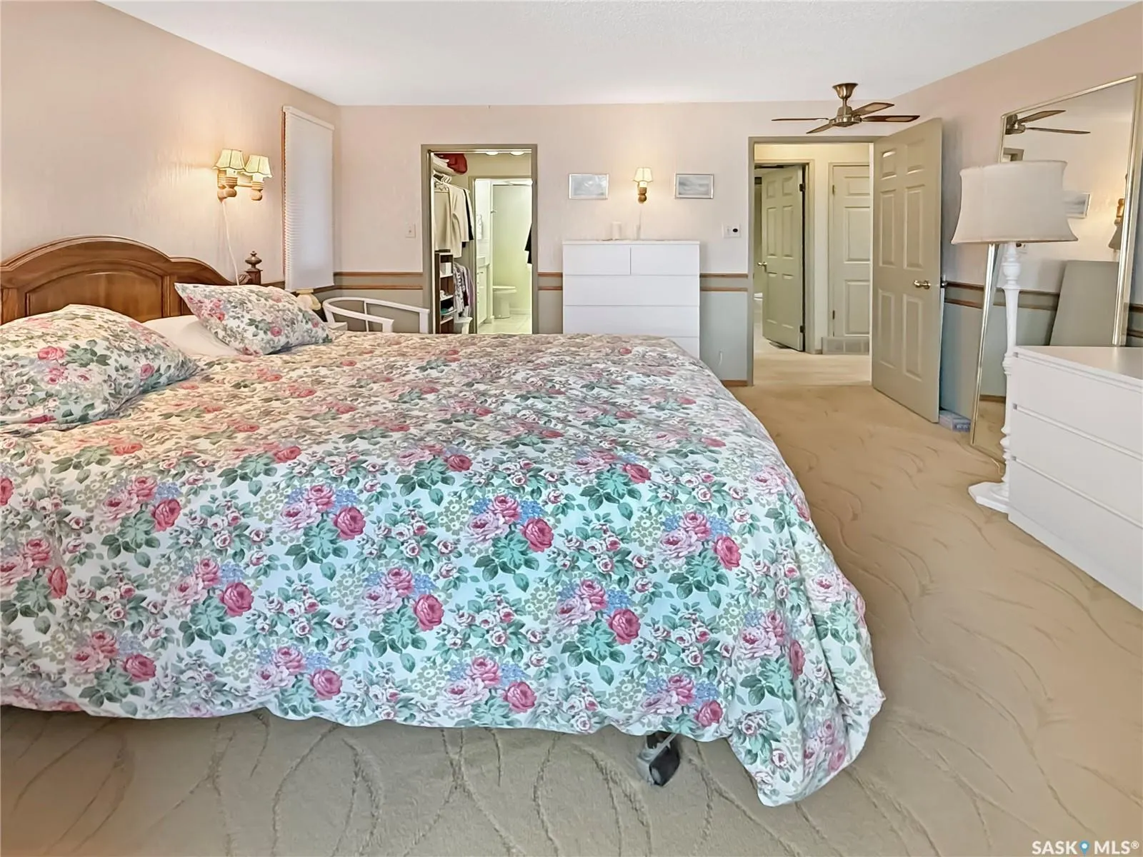 275 Alpine CRESCENT #8