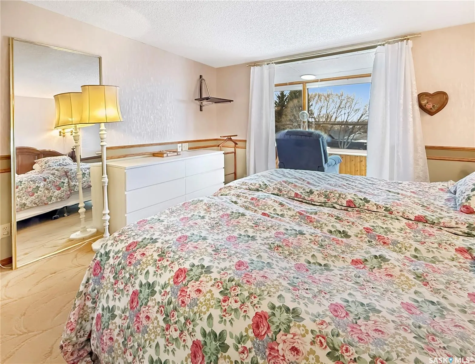 275 Alpine CRESCENT #8