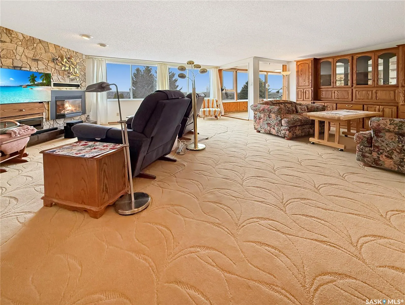 275 Alpine CRESCENT #8