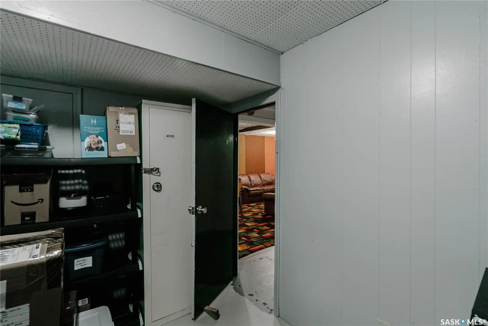 850 East CENTRE