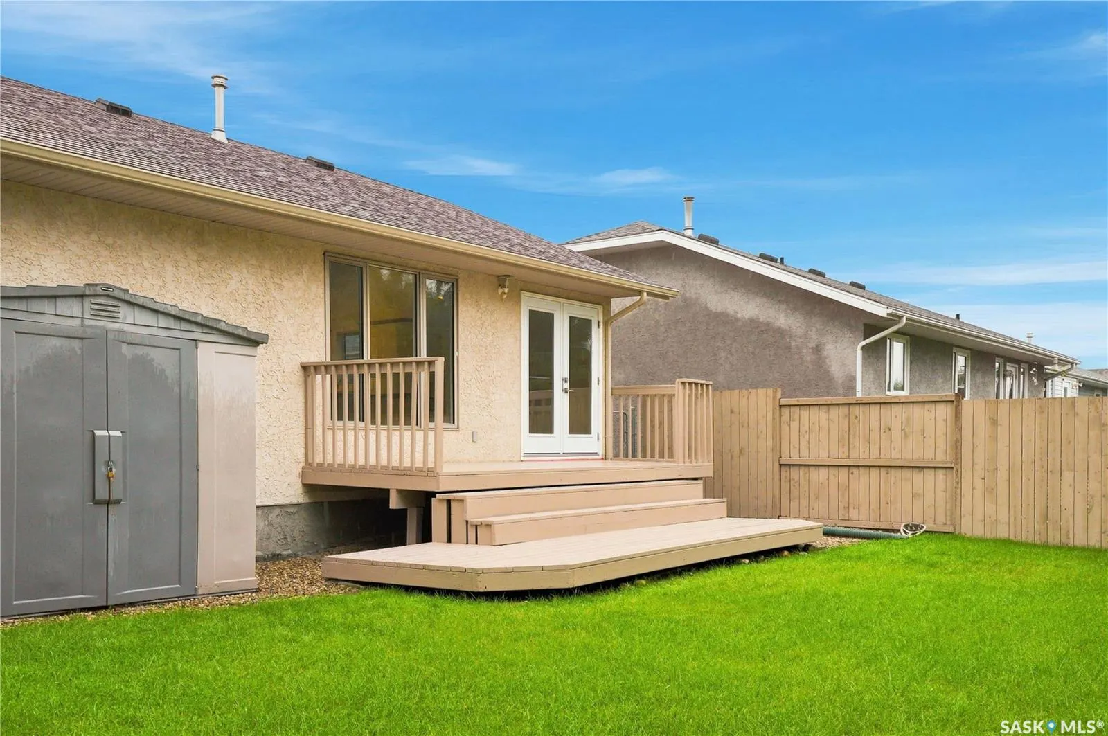 323 Garvie ROAD