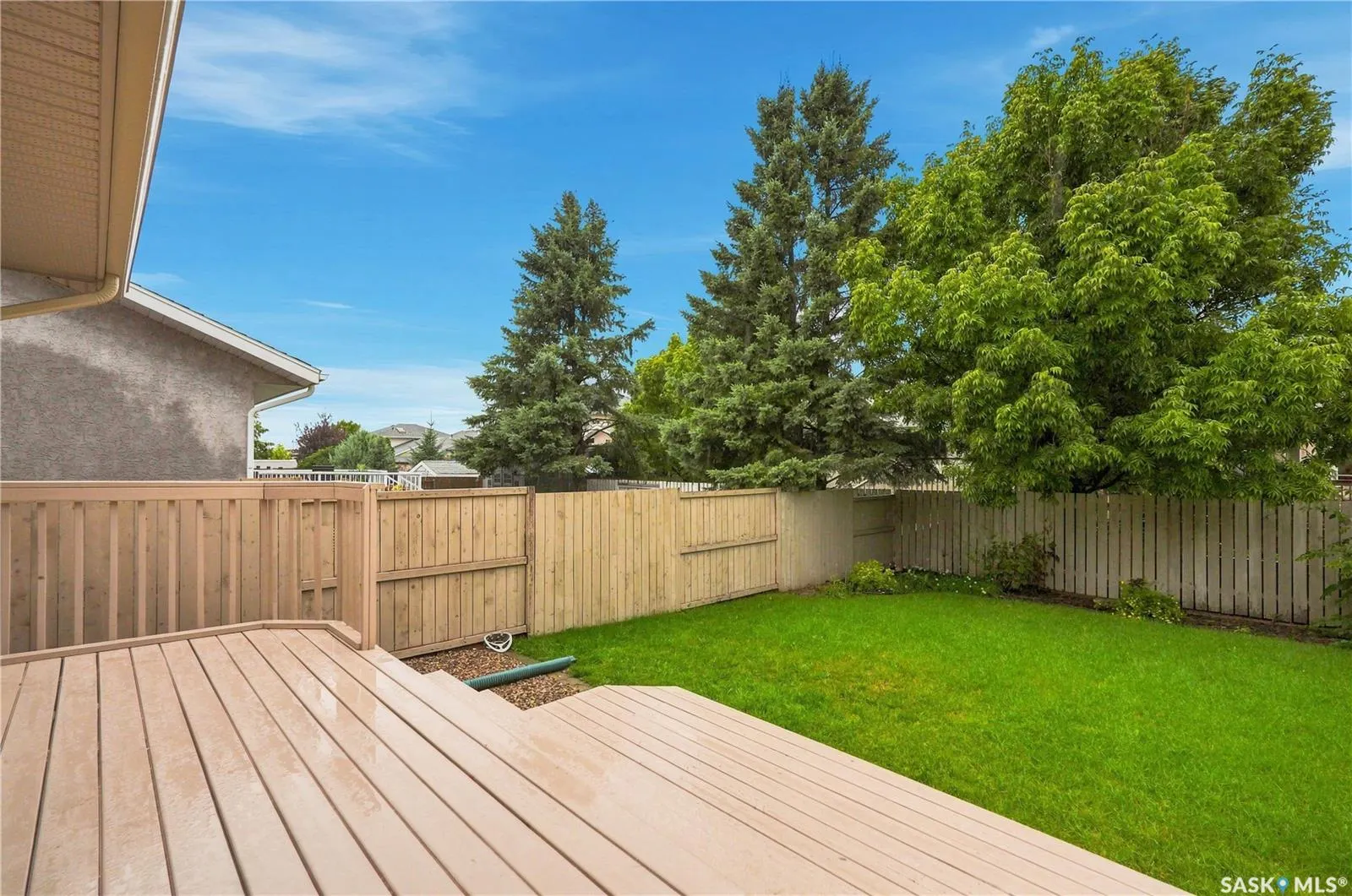 323 Garvie ROAD
