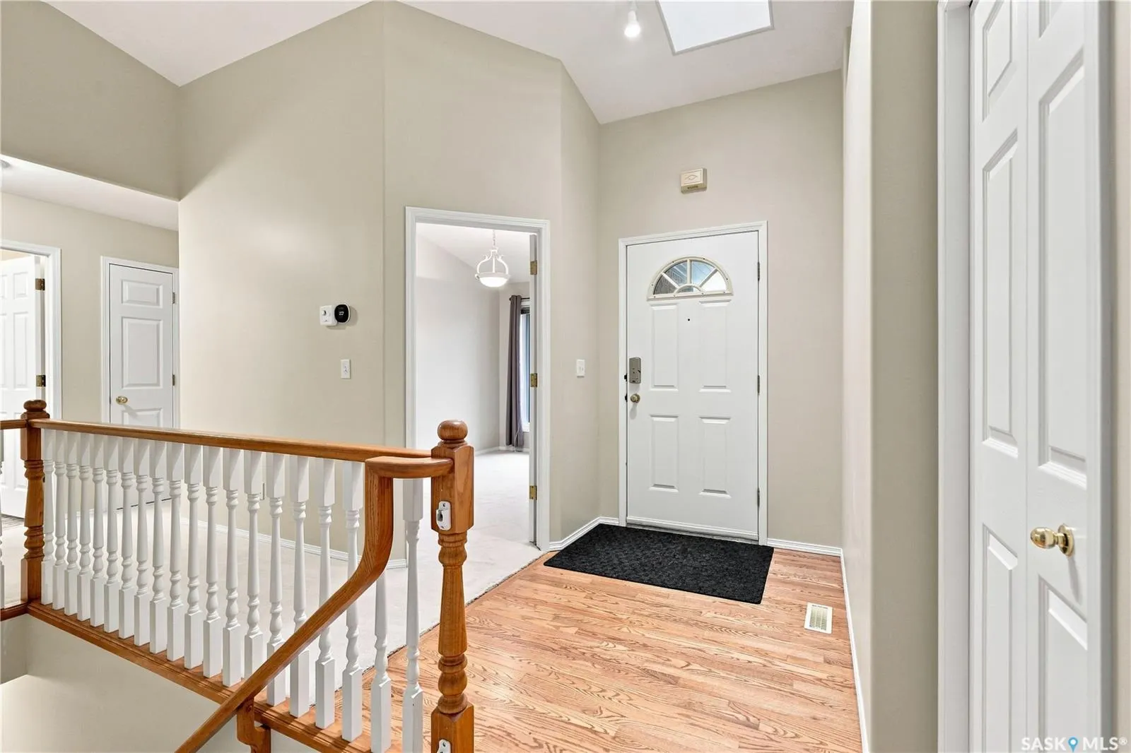 323 Garvie ROAD