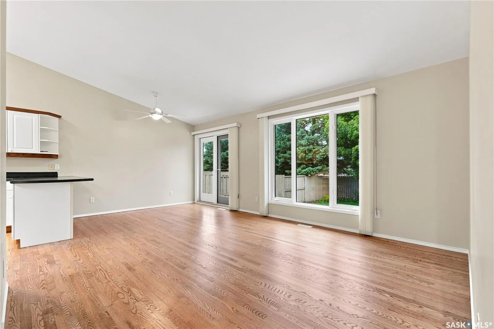 323 Garvie ROAD