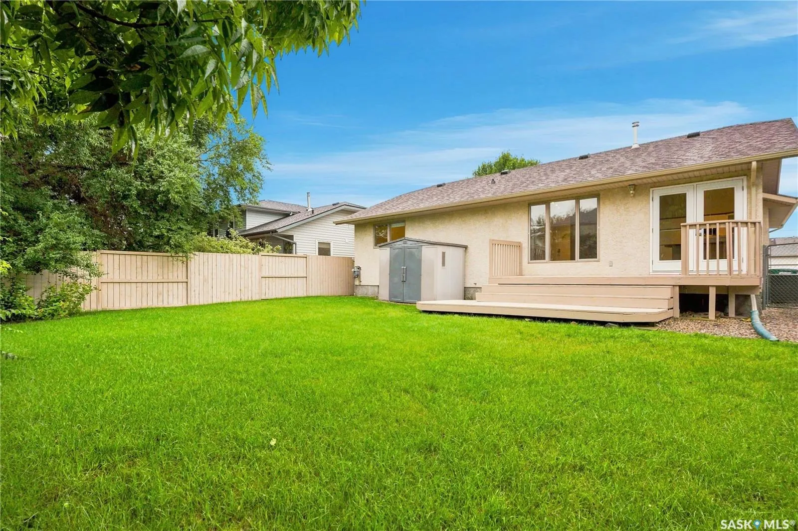 323 Garvie ROAD