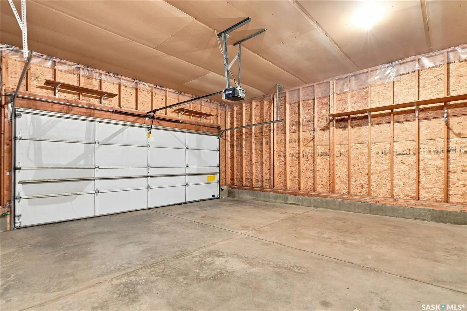 323 Garvie ROAD
