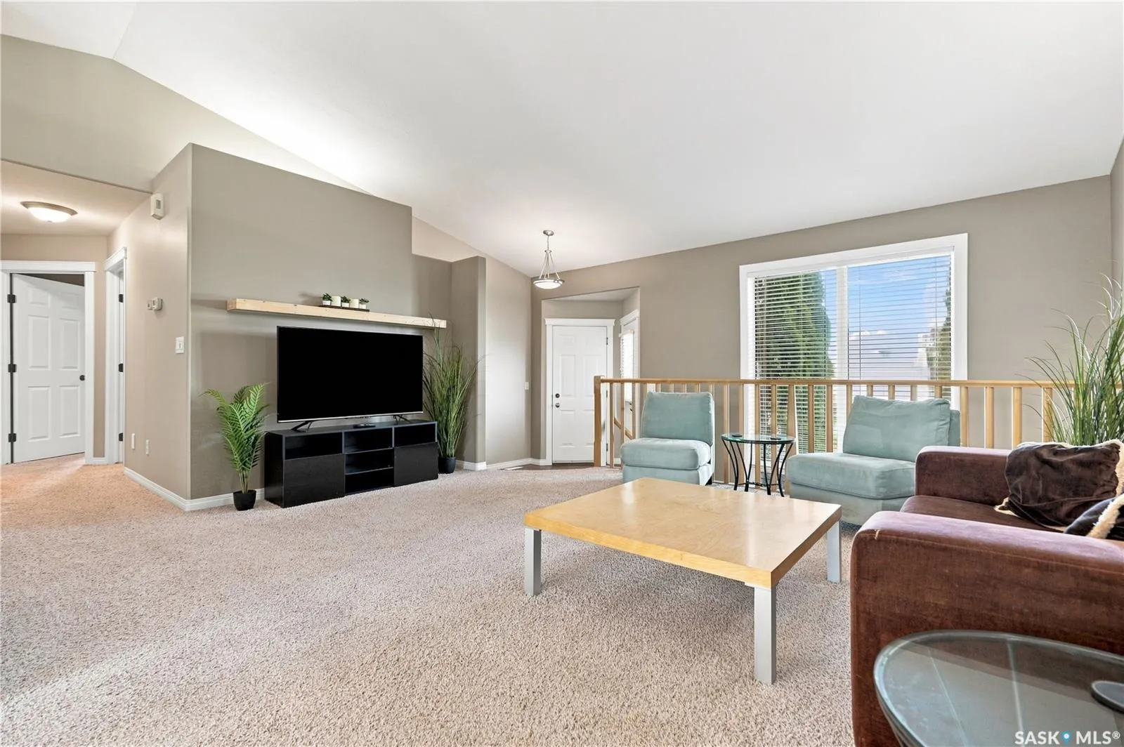 410 Bourgonje COURT