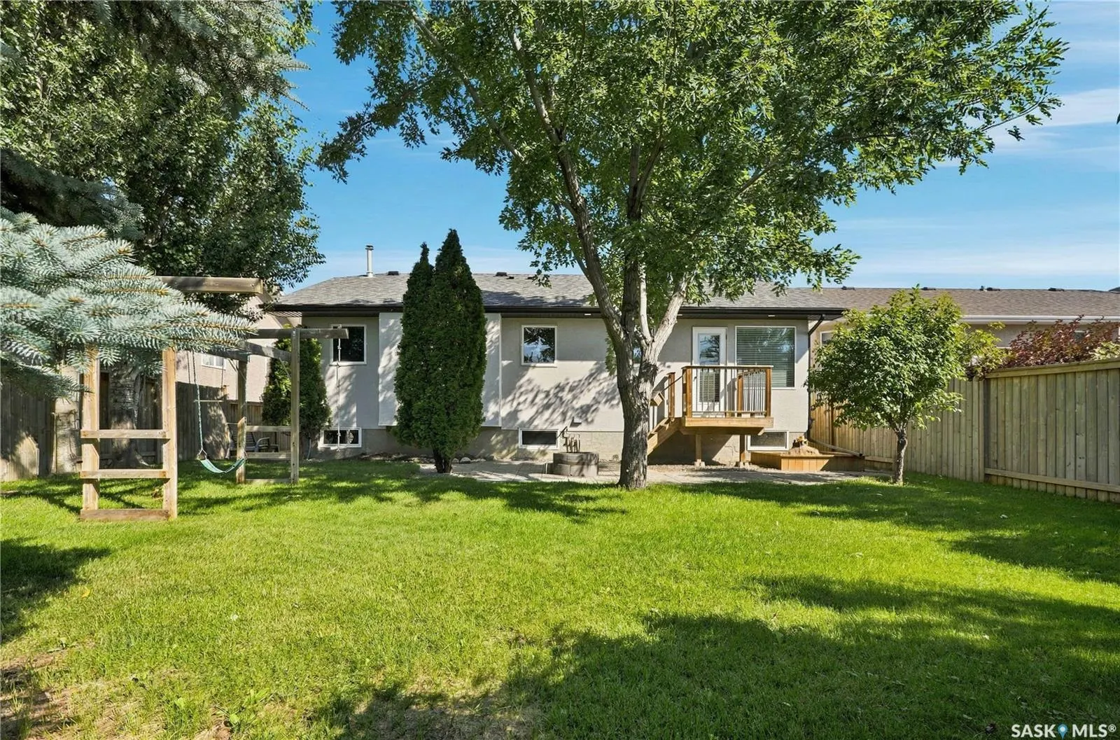 410 Bourgonje COURT