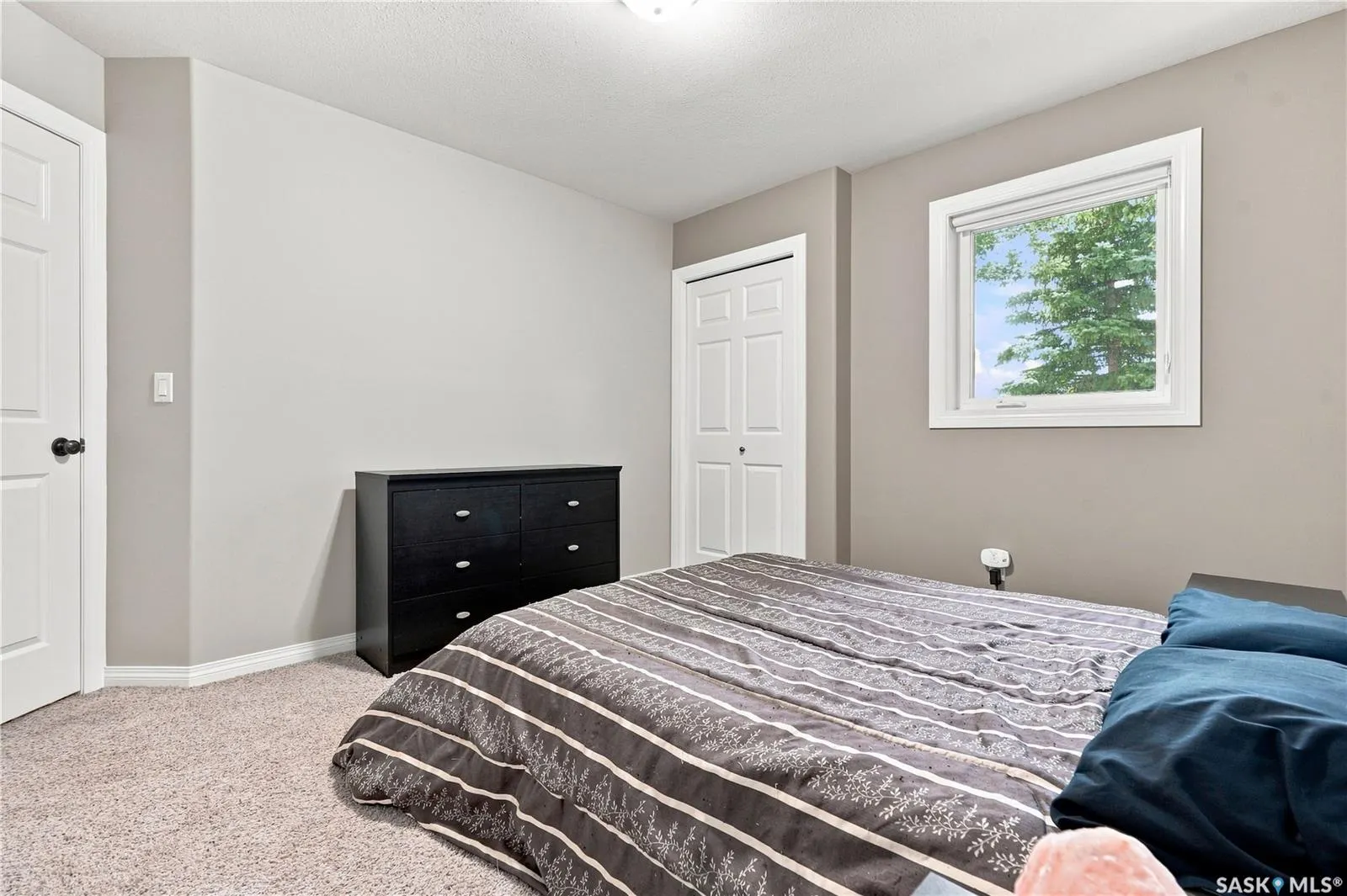 410 Bourgonje COURT