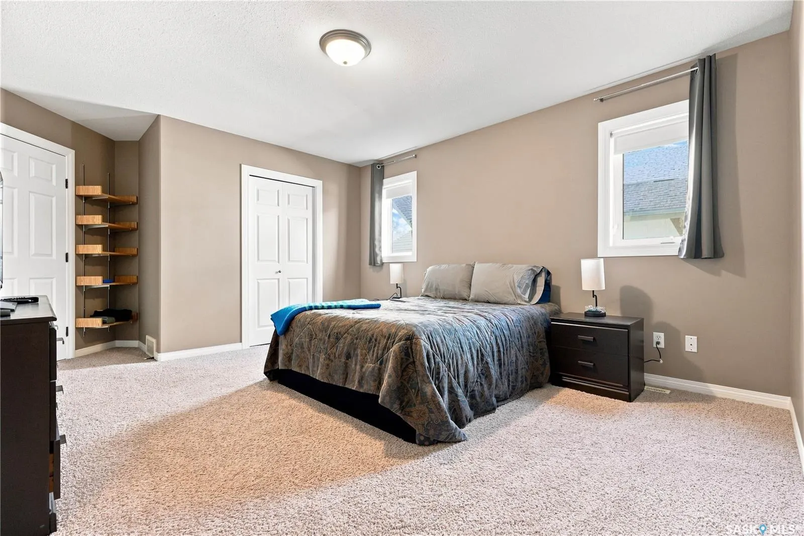 410 Bourgonje COURT