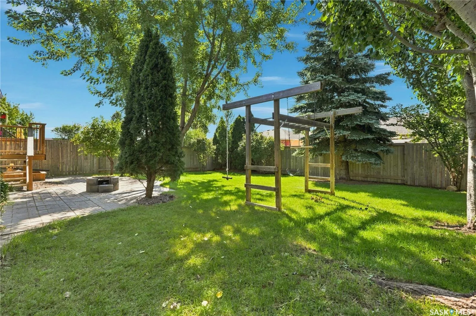 410 Bourgonje COURT