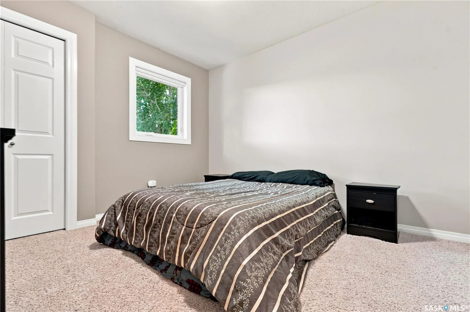 410 Bourgonje COURT