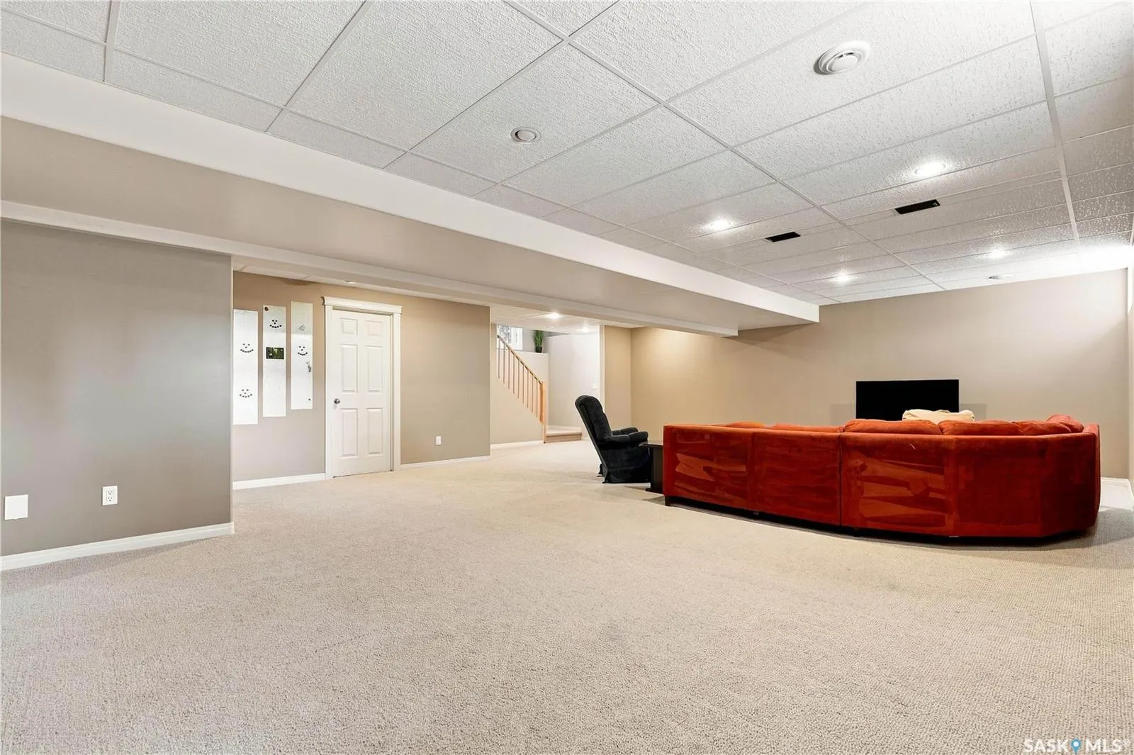 410 Bourgonje COURT