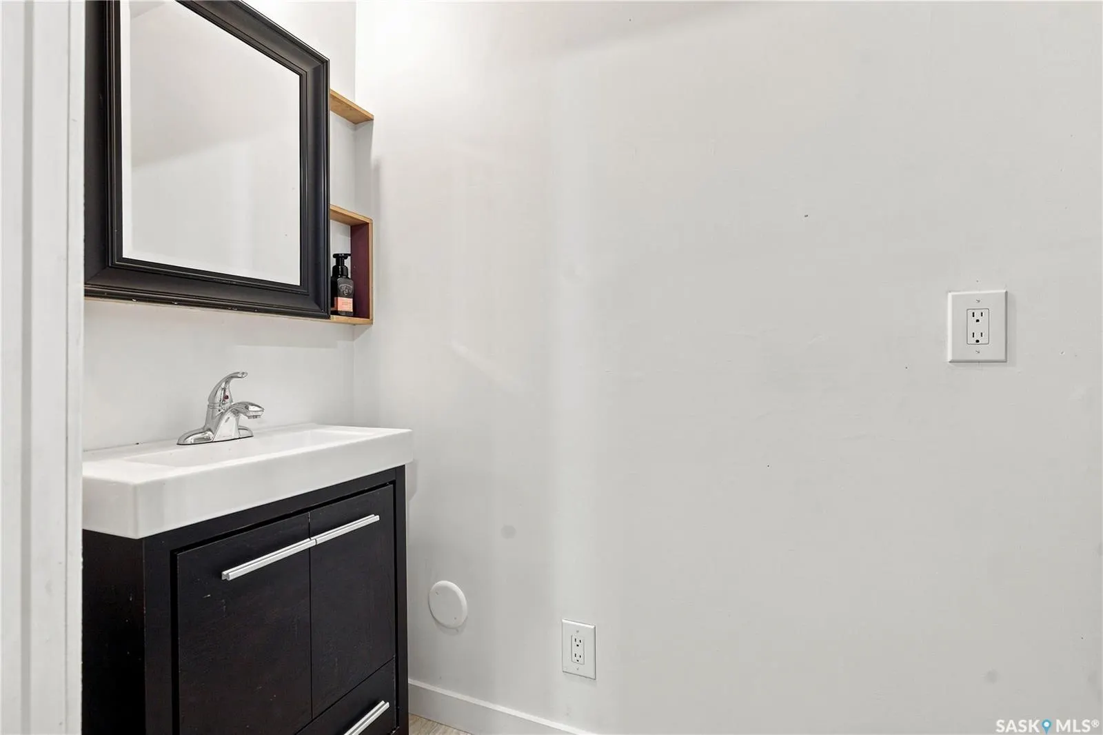 3445 11th STREET W