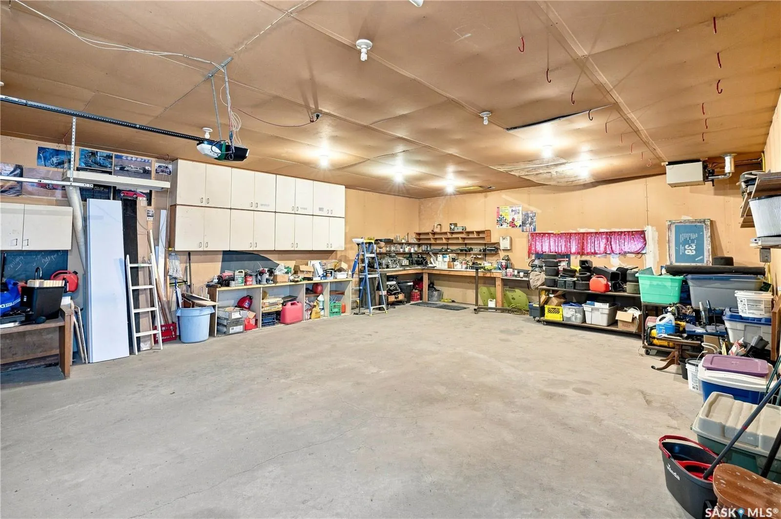 3445 11th STREET W