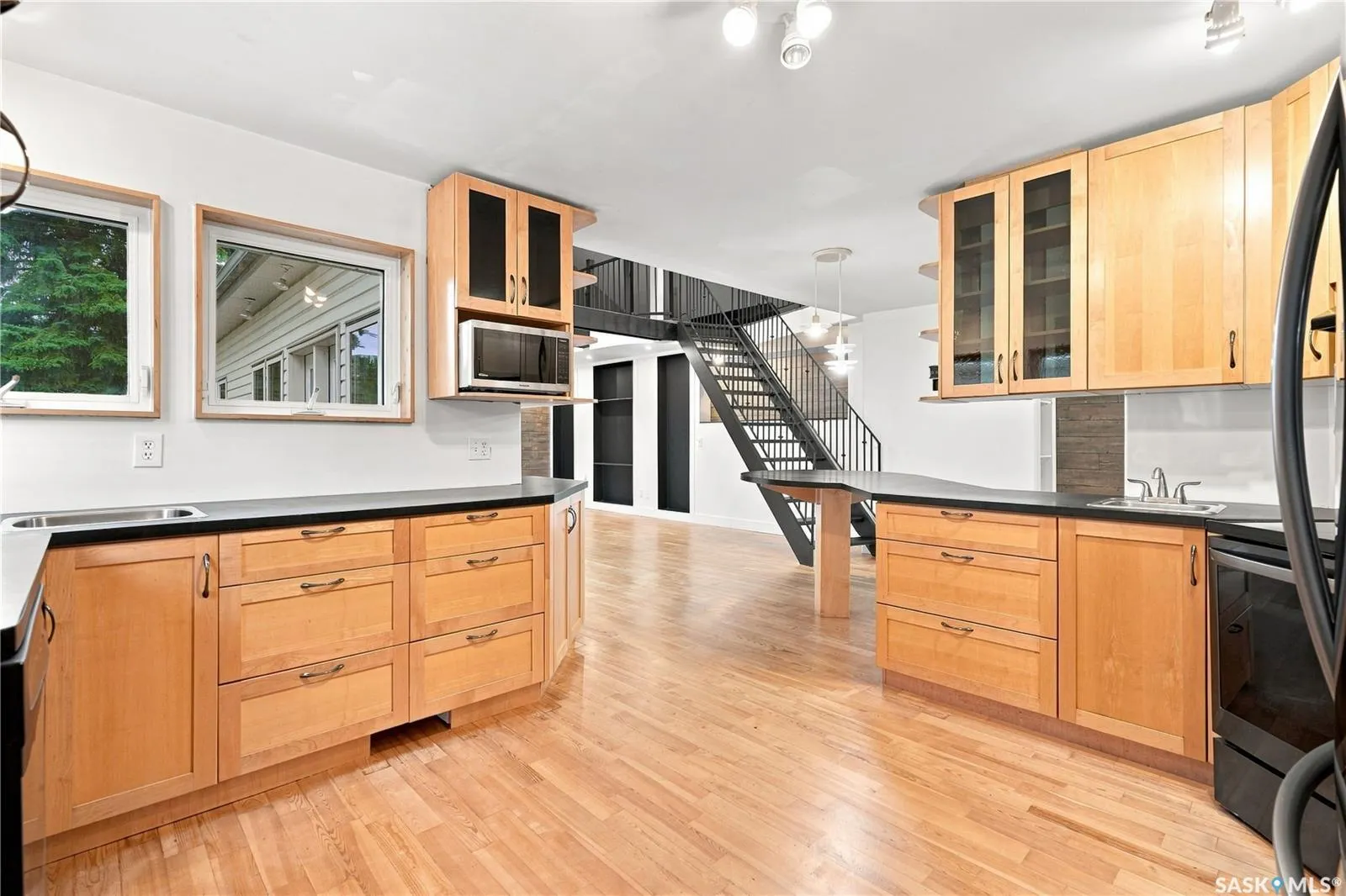 3445 11th STREET W