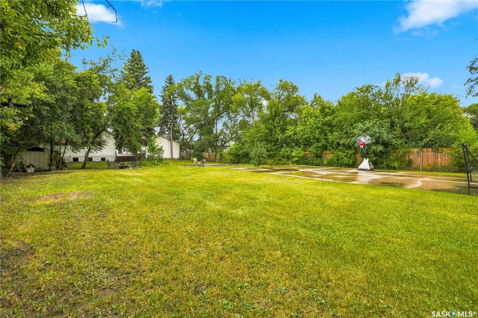 3445 11th STREET W