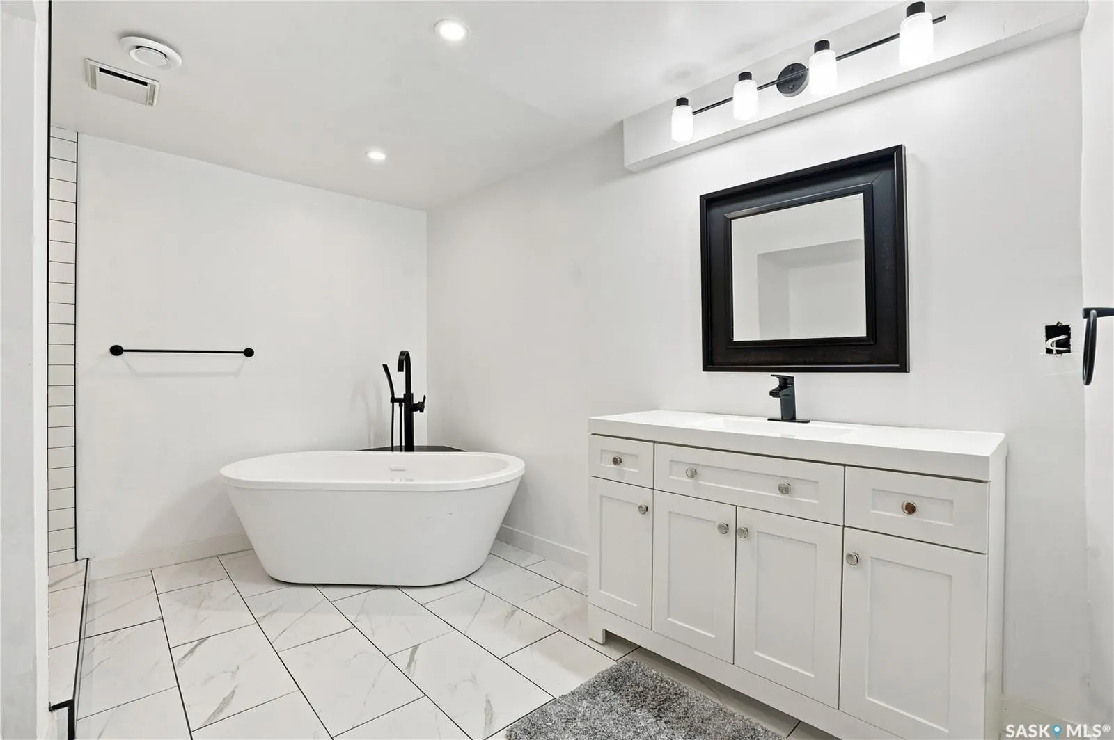 3445 11th STREET W