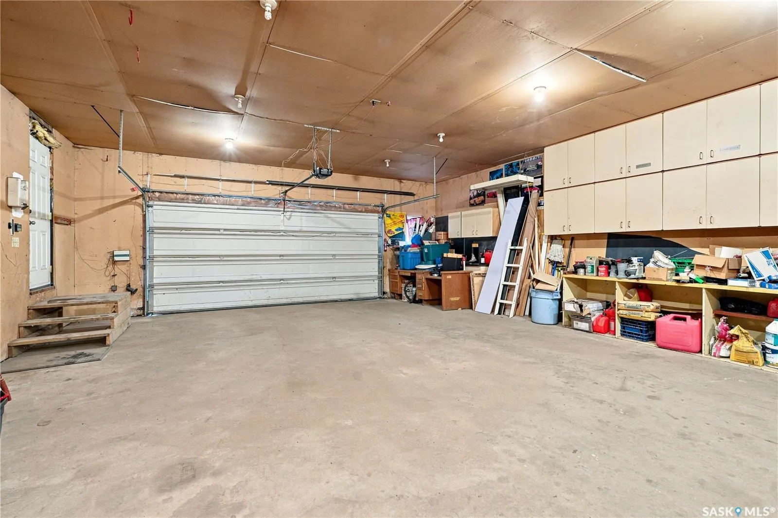 3445 11th STREET W
