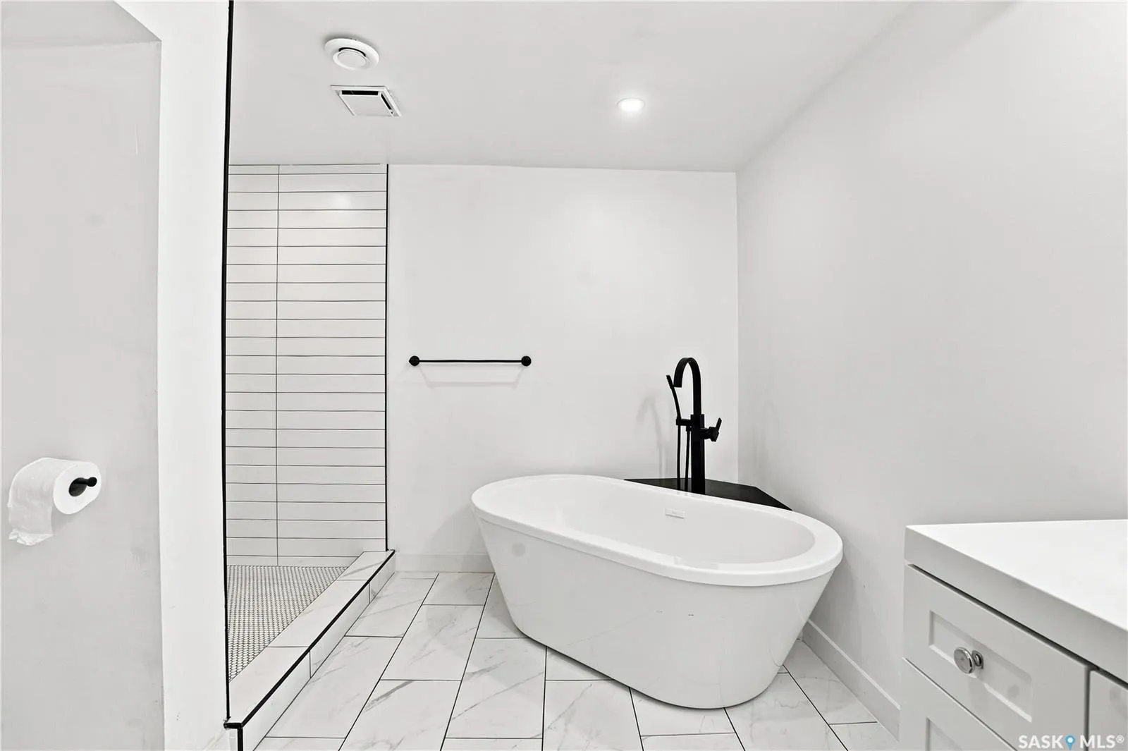 3445 11th STREET W