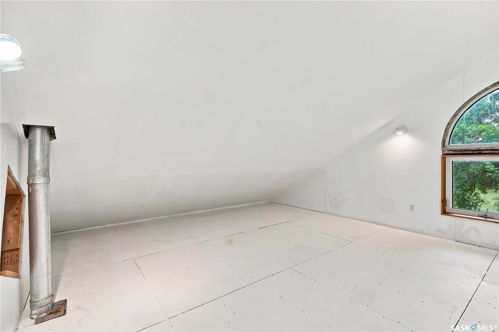 3445 11th STREET W
