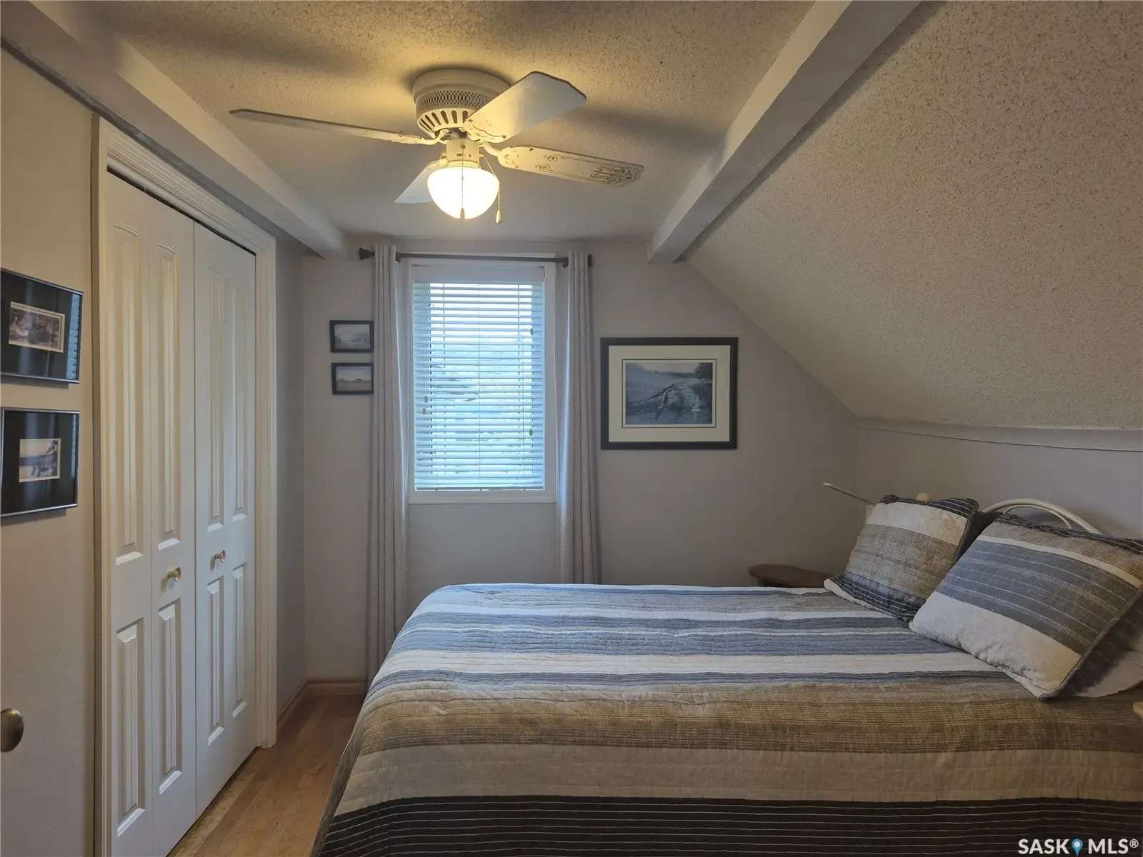 323 Currie AVENUE