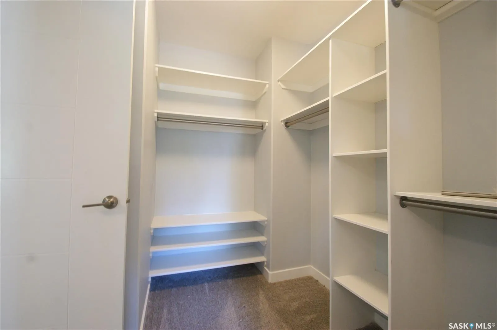 1303A Broadway AVENUE