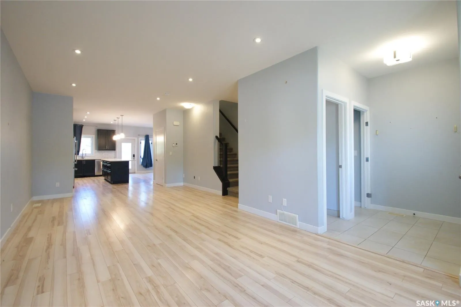 1303A Broadway AVENUE