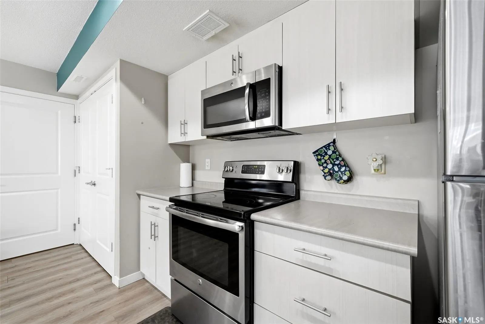 3355 Green Poppy STREET #302B