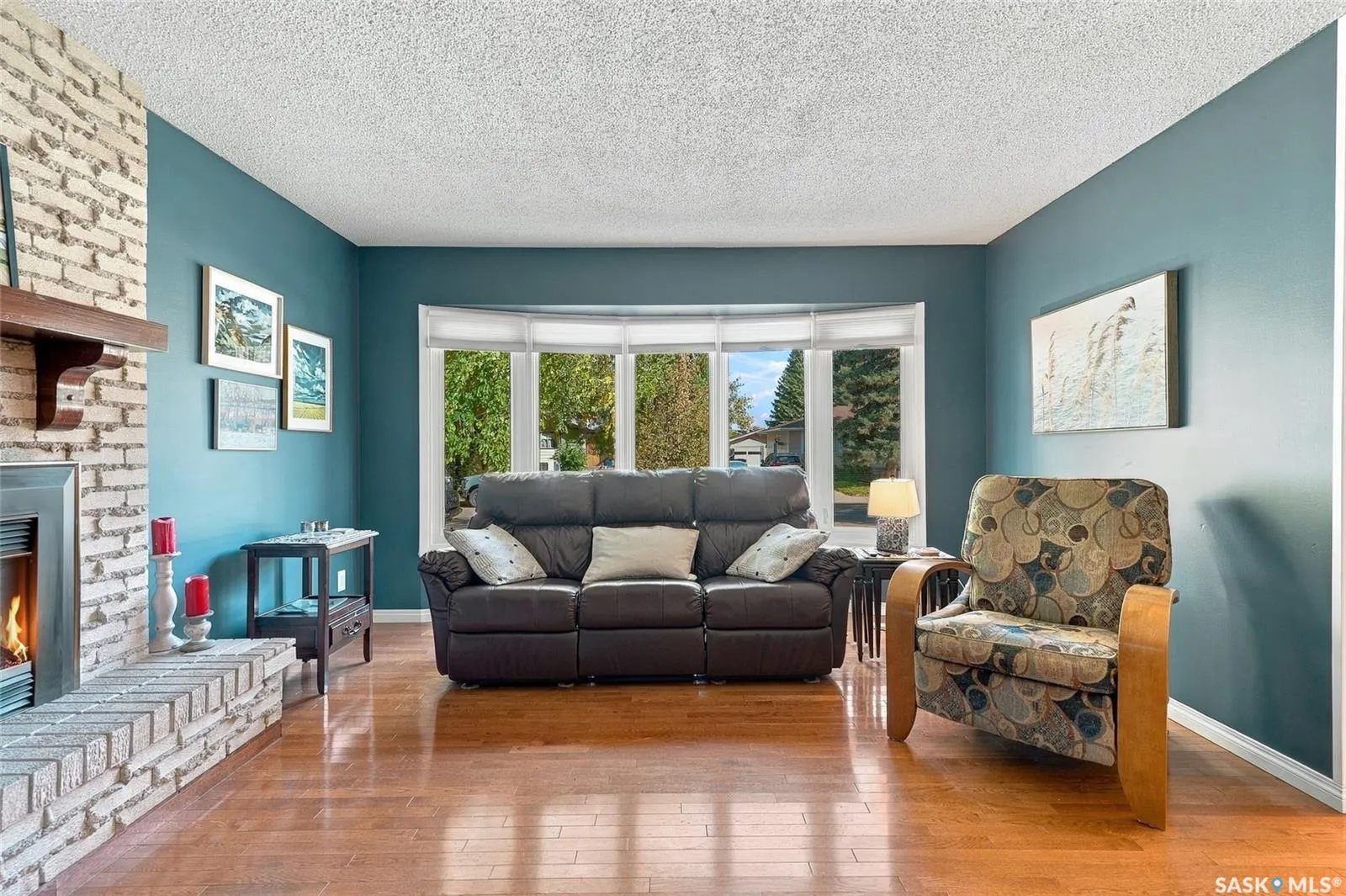 417 Waterloo CRESCENT