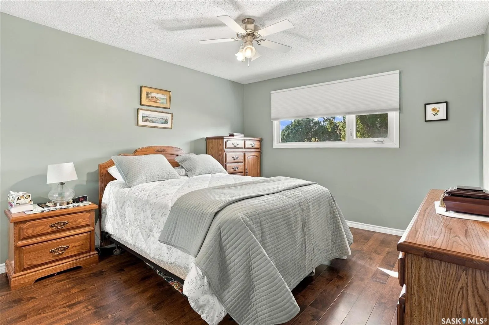 417 Waterloo CRESCENT