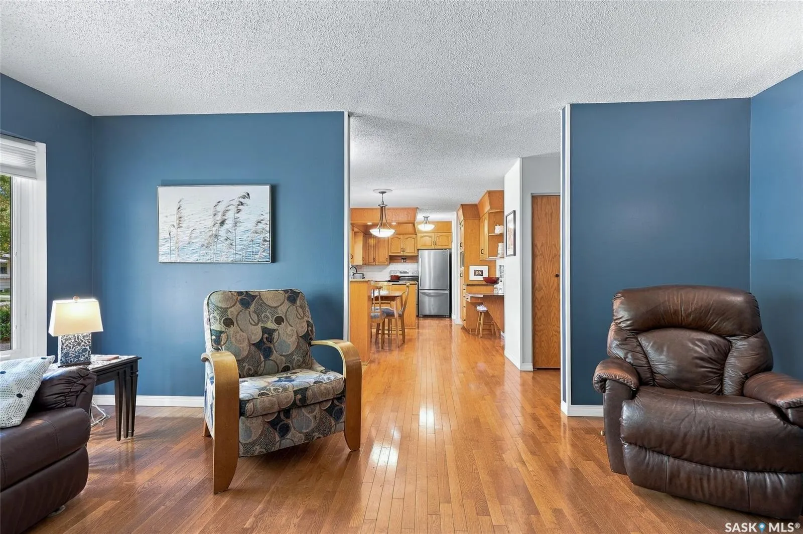 417 Waterloo CRESCENT