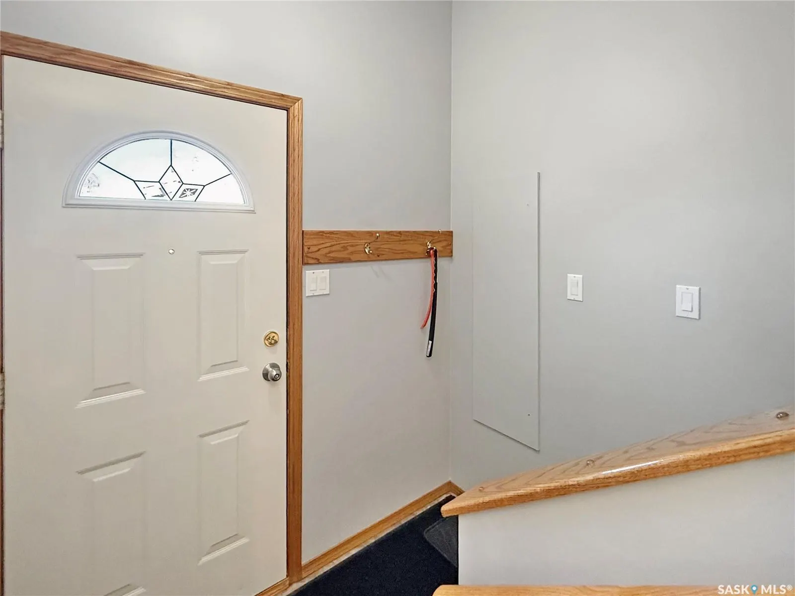 384 28th STREET W