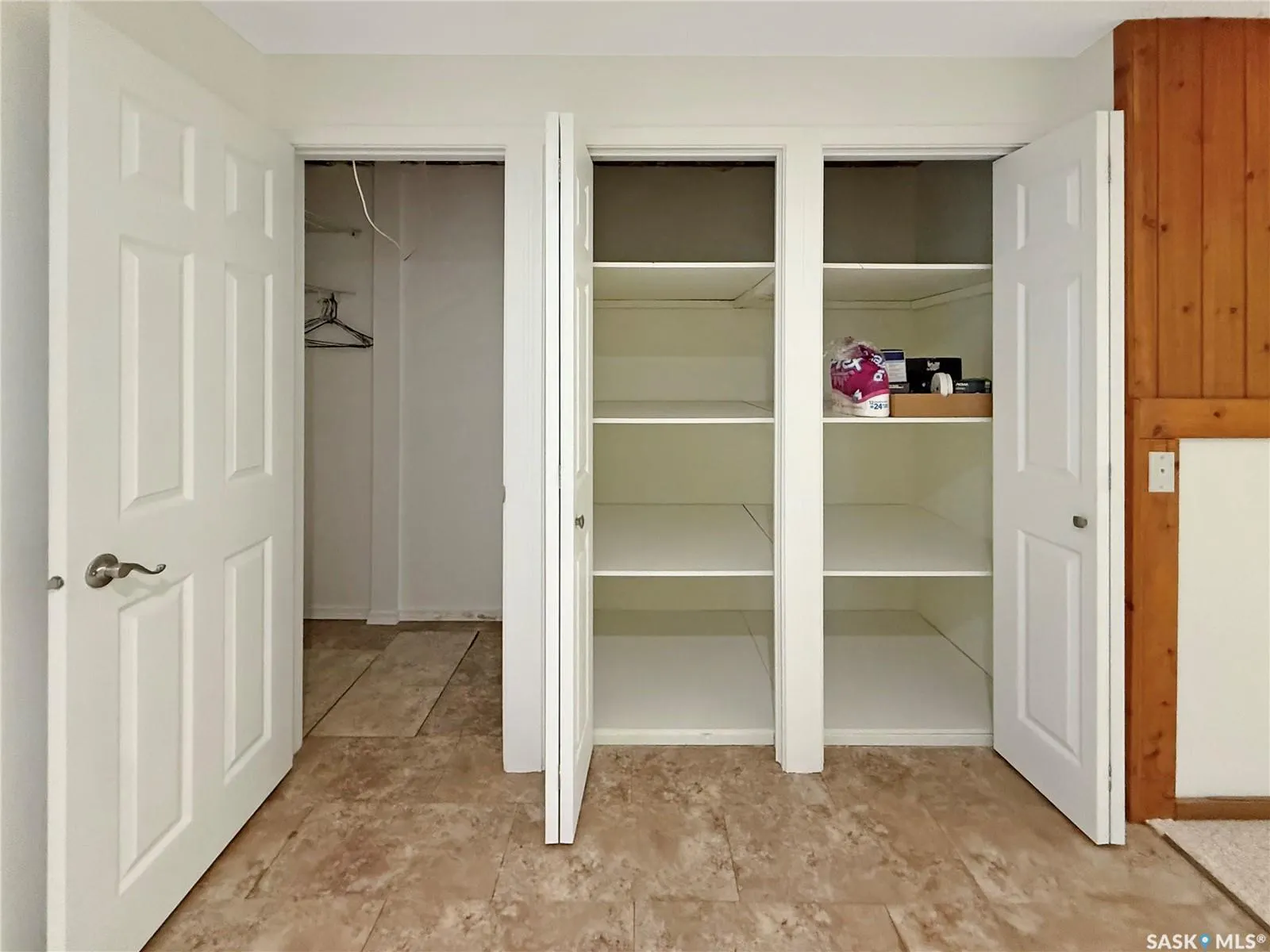 384 28th STREET W