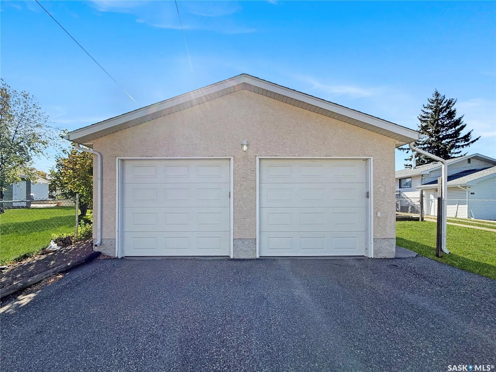 384 28th STREET W