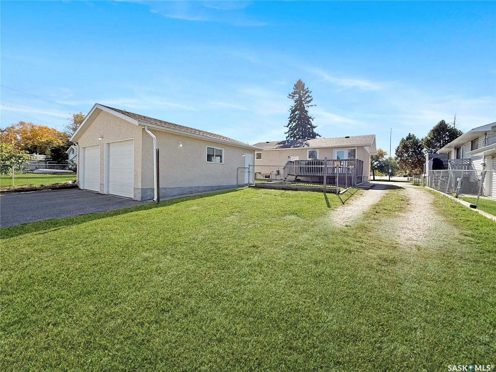 384 28th STREET W
