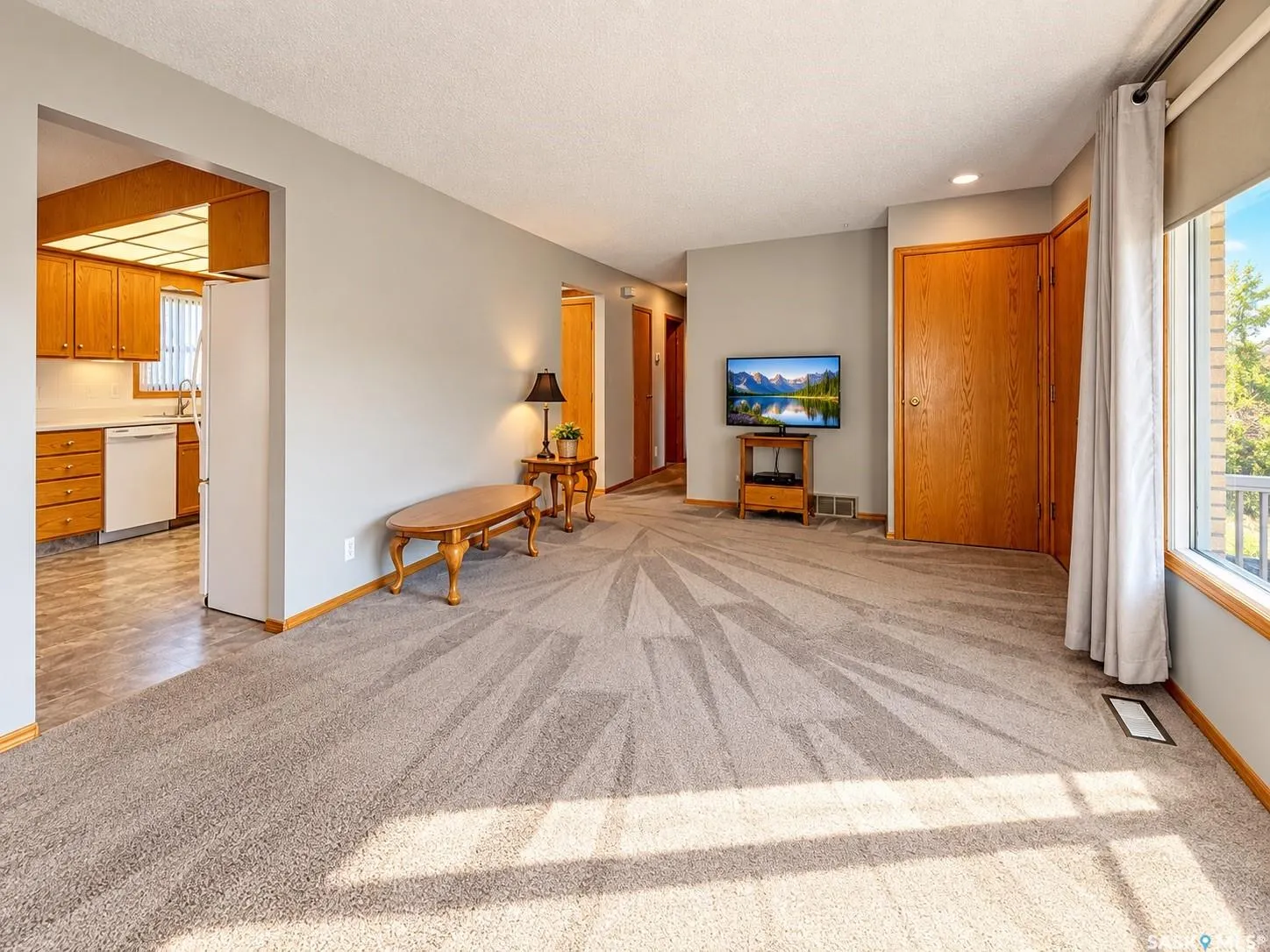 384 28th STREET W
