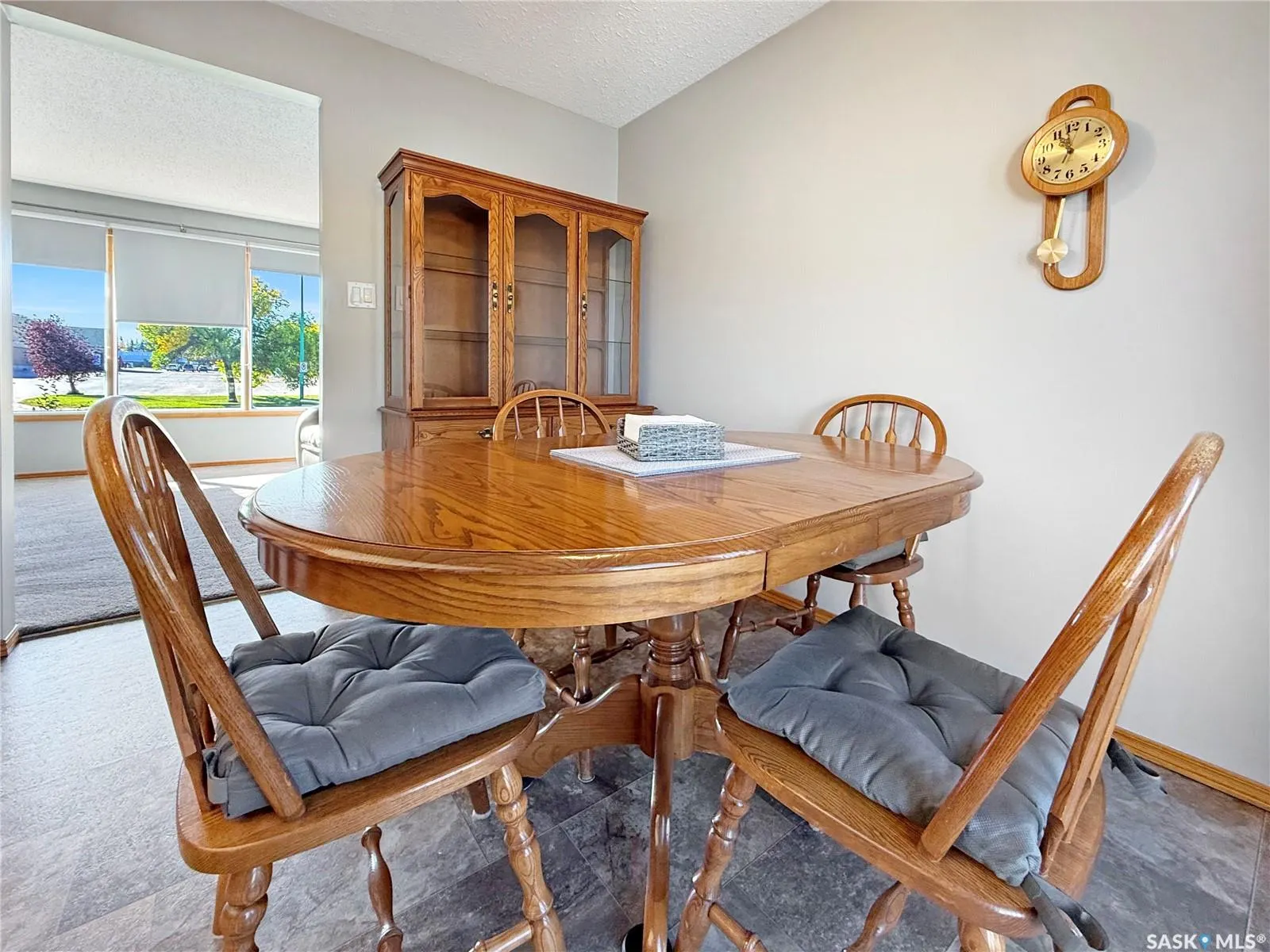 384 28th STREET W