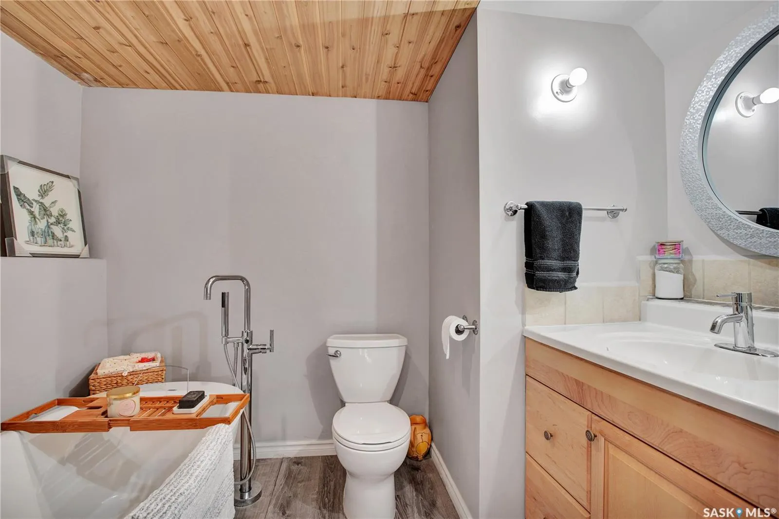 310 4th STREET
