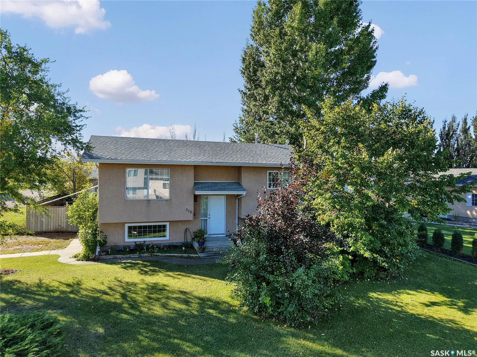 310 4th STREET