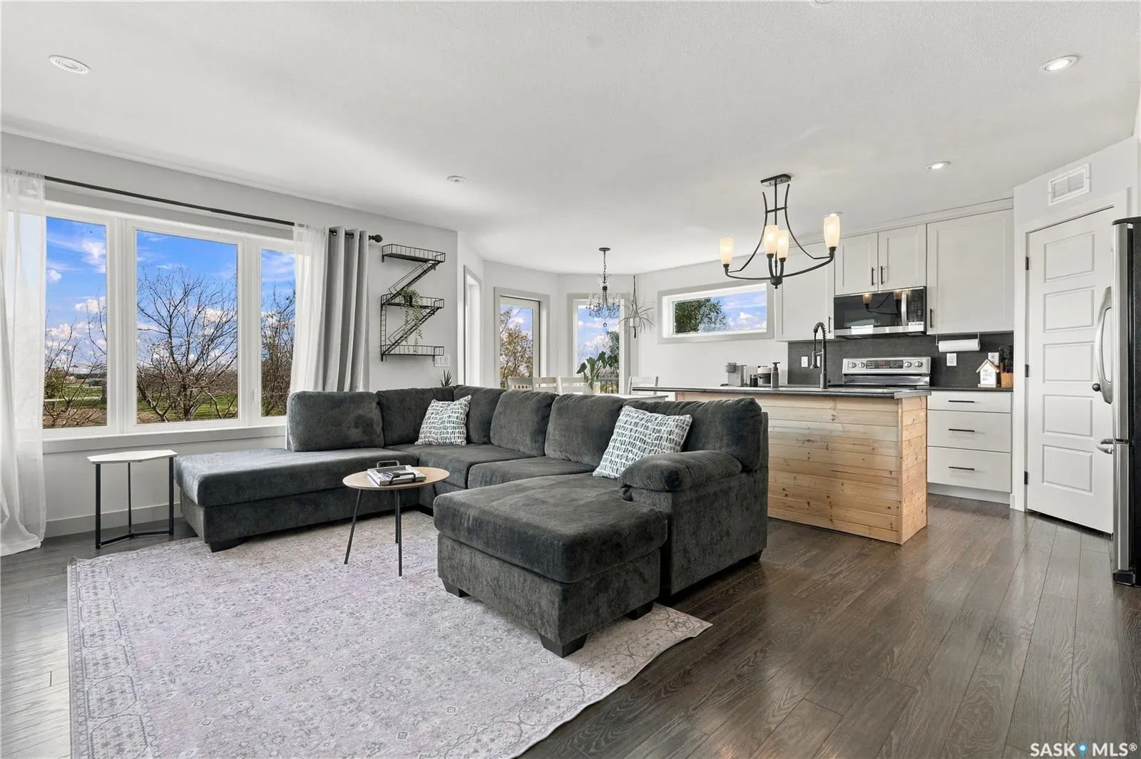 206 Parkview COVE