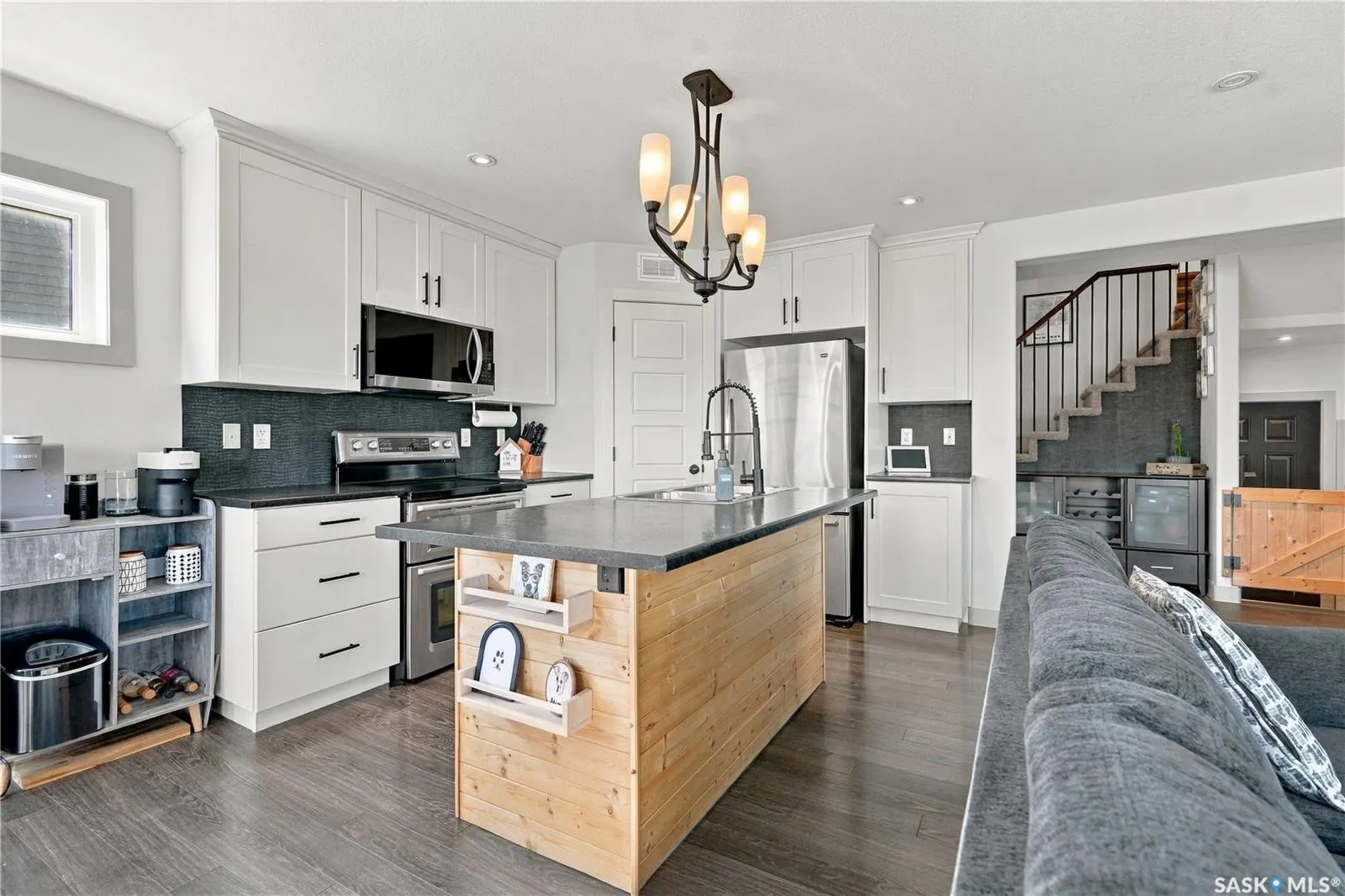206 Parkview COVE