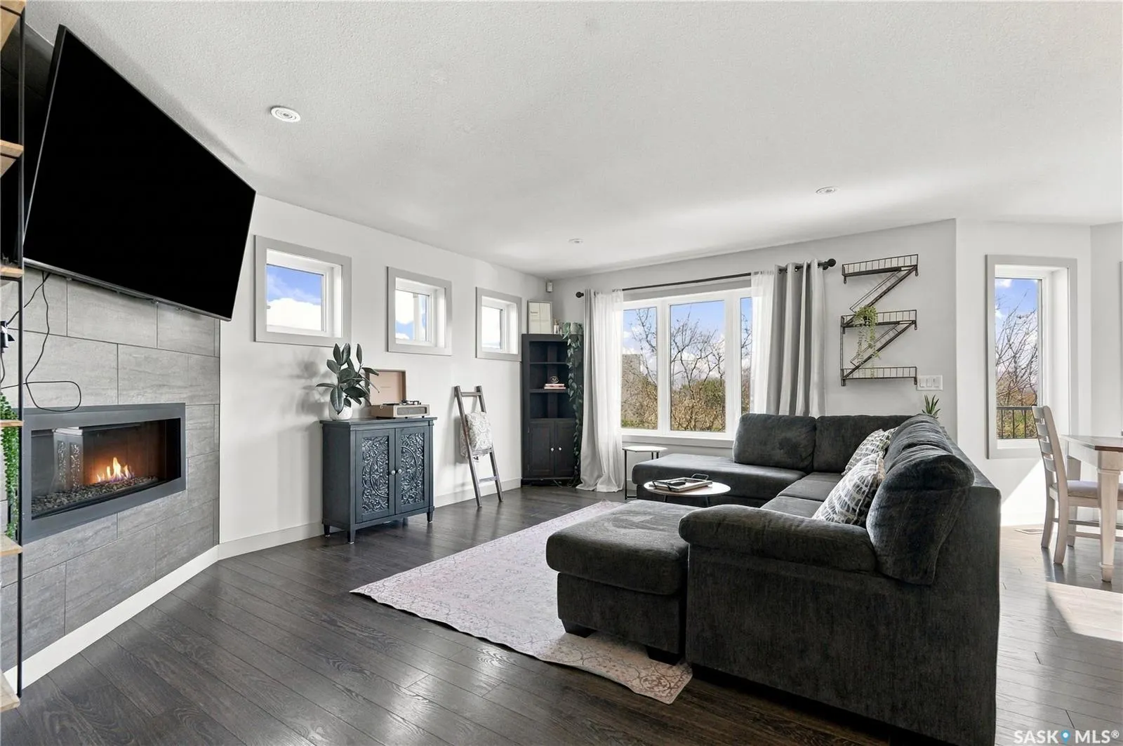 206 Parkview COVE
