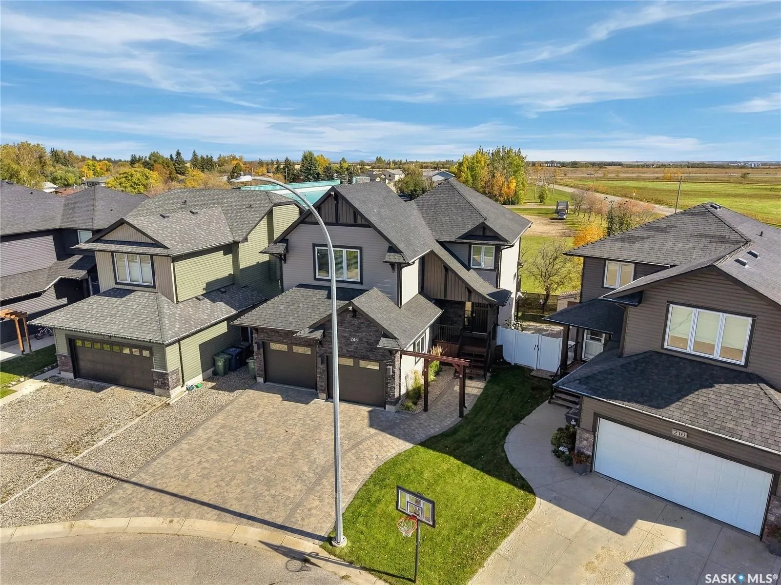 206 Parkview COVE